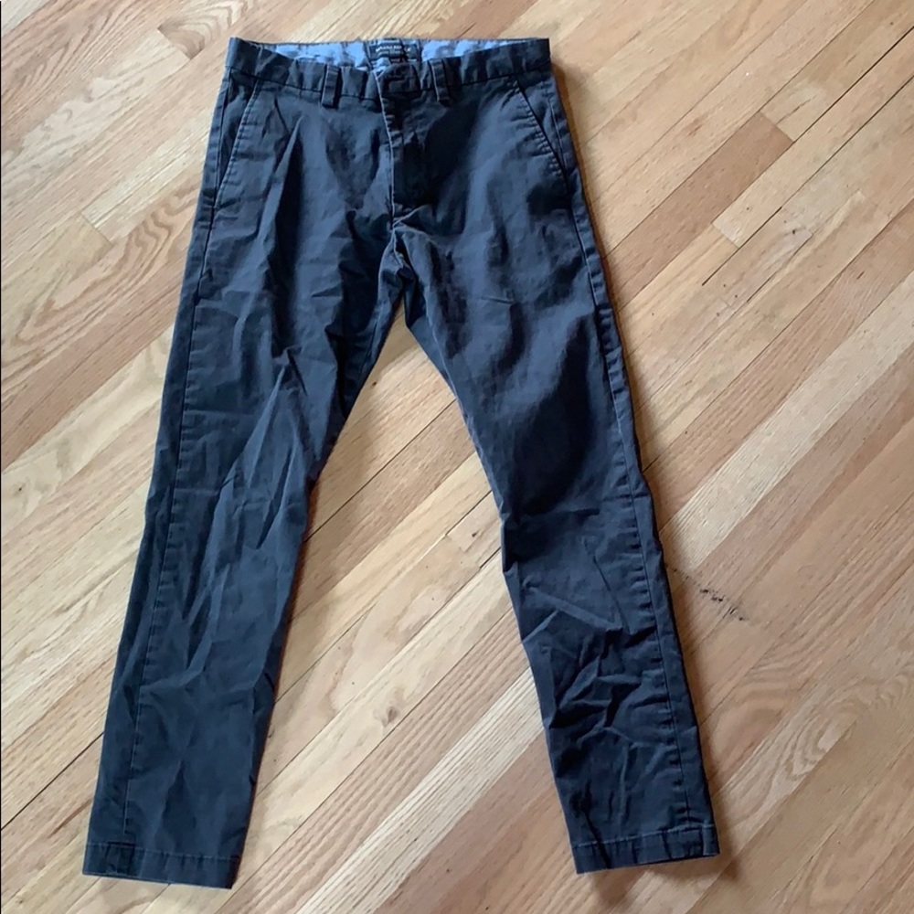 Banana Republic Men’s grey flat front chinos